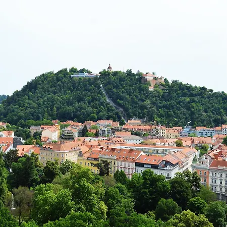 شقة Zentrales Park-side - 2br - Free Parking - 2 Balkone *