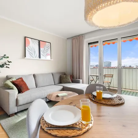 Zentral Und Ruhig Am Park - 2br - Gratis Parken - 2 Balkone Graz