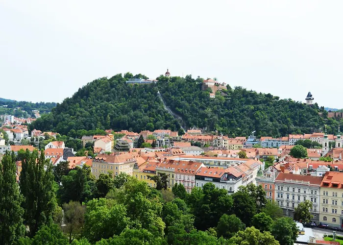 Appartamento Zentral Und Ruhig Am Park - 2br - Gratis Parken - 2 Balkone *