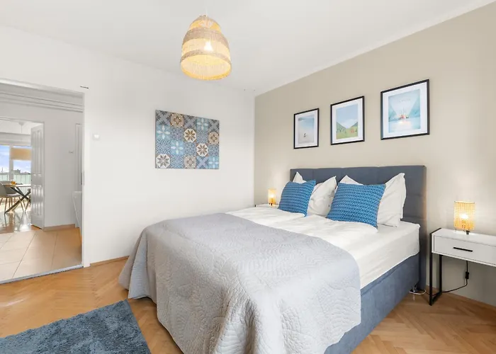 Apartment Zentrales Park-side - 2br - Free Parking - 2 Balkone